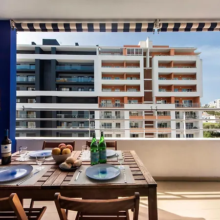 Blue Ocean Flat *